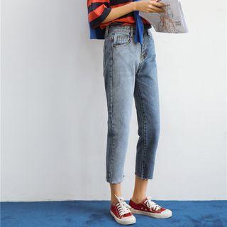 Cropped Fray Hem Slim Fit Jeans