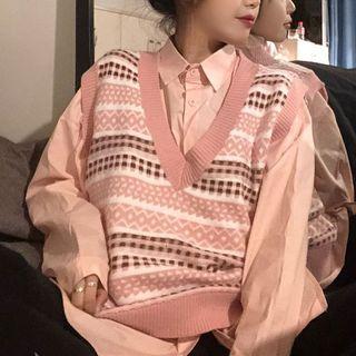 Long Sleeve Plain Shirt / Geometric Print Knit Vest