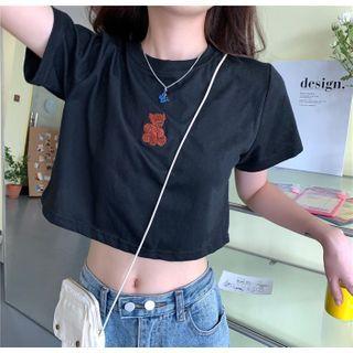 Short-sleeve Bear Embroidered Cropped T-shirt