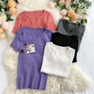 Short-sleeve Notch Neck Knit Top
