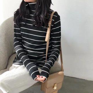 Mock-turtleneck Long-sleeved Striped Slim T-shirt