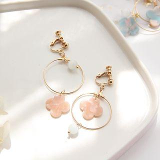 Non-matching Cat Hoop Earring
