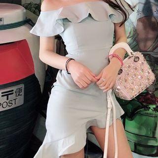 Off Shoulder Ruffled Sheath Dress