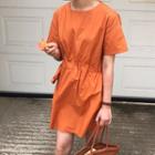 Short-sleeve Tie-side A-line Dress