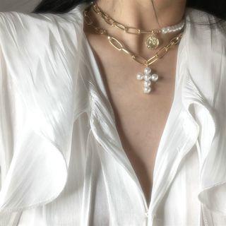 Faux-pearl Cross Choker As Figure - One Size