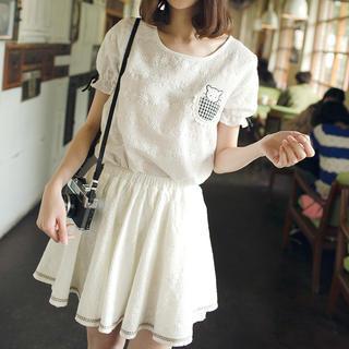 Set: Short-sleeve Lace Top + A-line Skirt