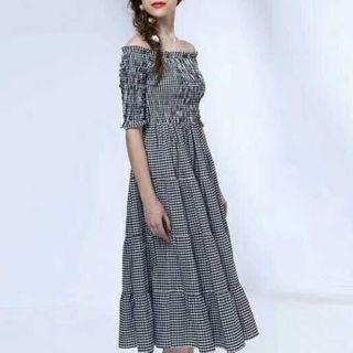 Plaid Off-shoulder Elbow-sleeve Midi A-line Dress