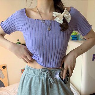 Short-sleeve Ruffled Trim Cropped Knit Top