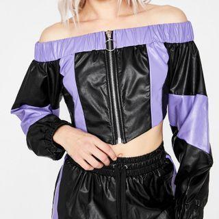 Asymmetric Off-shoulder Zip Two-tone Crop Top