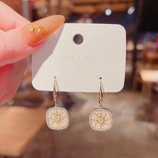Faux Pearl Drop Earring E3384 - 1 Pair - Gold - One