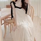 Contrast Trim Spaghetti Strap Maxi A-line Dress