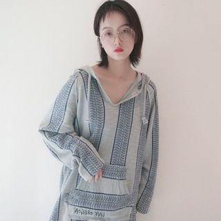 Striped Printed V-neck Hoodie