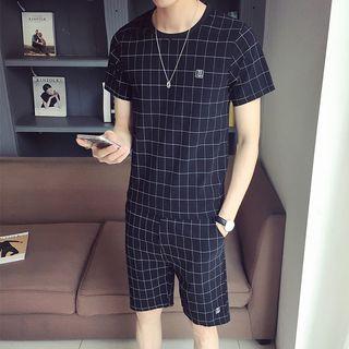 Set: Short-sleeve Plaid T-shirt + Shorts