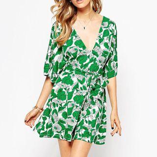 Floral Print Deep Plunge Elbow-sleeve A-line Dress