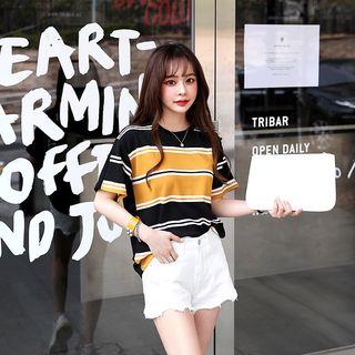 Short-sleeve Stripe Textured T-shirt
