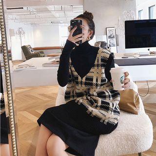 V-neck Plaid Knit Vest / Long-sleeve Asymmetric Hem Midi Dress / Set