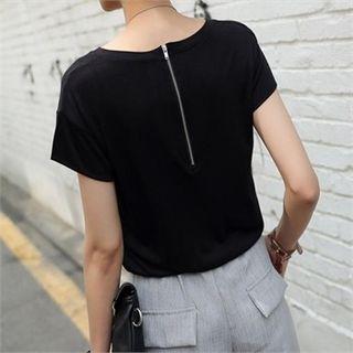 Round-neck Zip-back Top