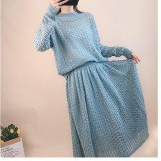Set: Cable-knit Top + Midi Knit Skirt