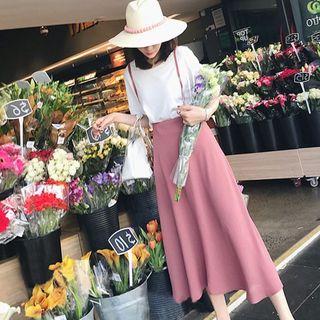 Set: Short-sleeve T-shirt + Midi Suspender Skirt