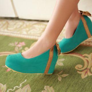 Bow Hidden Wedge Pumps