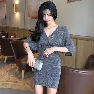 Short-sleeve Deep V-neck Slim-fit Dress