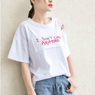 Elbow-sleeve Cutout-shoulder Embroidery T-shirt