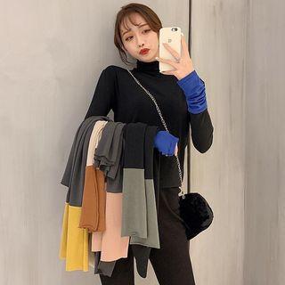 Mock-neck Color Panel T-shirt