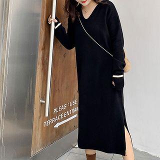 V-neck Midi Slit Sweater Dress
