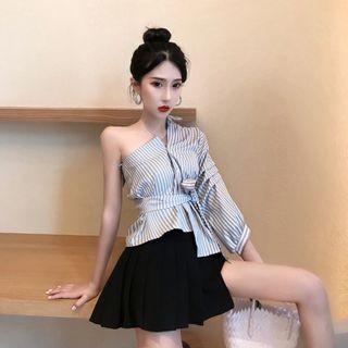 Cold Shoulder Shirt / Pleated Skort