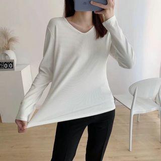 V-neck Thermal Top