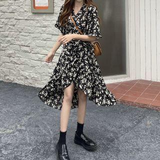 Short-sleeve V-neck Floral Asymmetric Dress