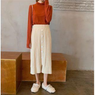 Buttoned Slit Knit Midi Skirt