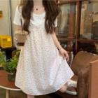 Set Round-neck Flower Trim Short-sleeve Tee + Floral Sleeveless Suspender Skirt 2-piece Set
