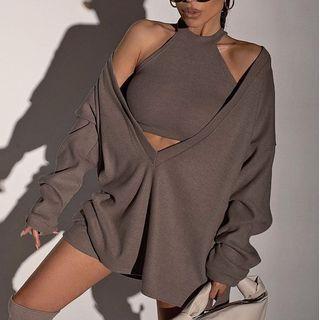 Set: Halter Camisole Top + V-neck Sweatshirt