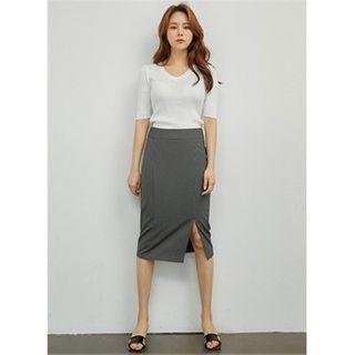 Slashed Checked Pencil Skirt