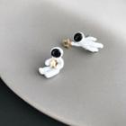 Non-matching Astronaut & Star Earring