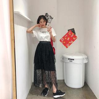 Set: Letter Print T-shirt + Long Lace Skirt Black - One Size