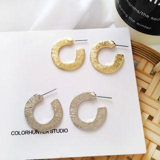 Retro Alloy Open Hoop Earring