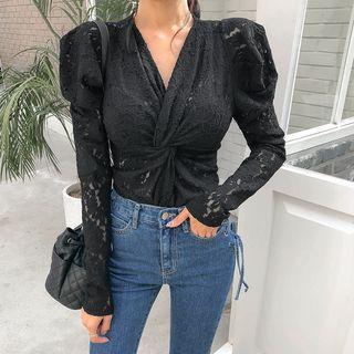 Puff-shoulder Knotted Lace Blouse