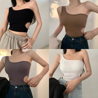 Sleeveless One-shoulder Plain Slim-fit Top