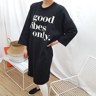 Lettering Nursing Dress