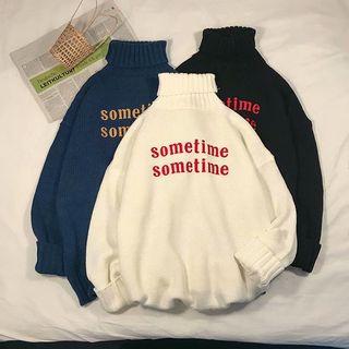 Lettering Plain Knit Top