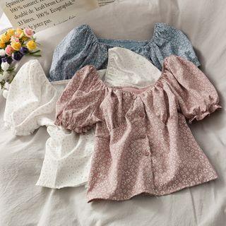 Wide V-neck Floral Crop Top