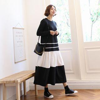 Contrast-panel Frilled-hem Long Dress Black - One Size