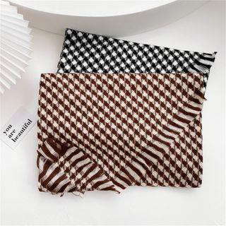 Houndstooth Knit Shawl