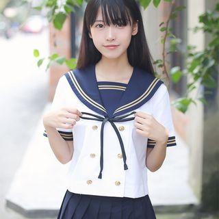 Double-breasted Top / Pleated Skirt