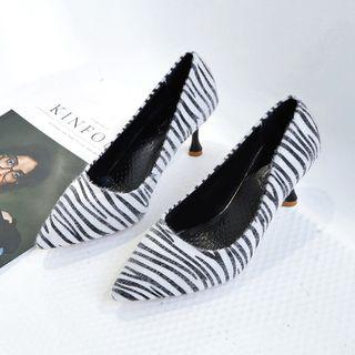 Zebra Print Pointy-toe Pumps