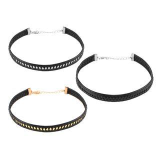 Cutout Choker