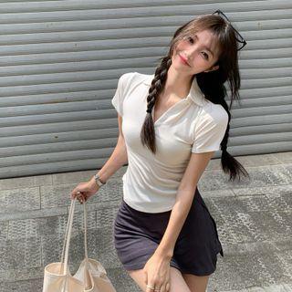 Short-sleeve Polo Shirt / Slit Mini A-line Skirt