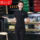 Set: Short-sleeve Blouse + Pants / Skirt